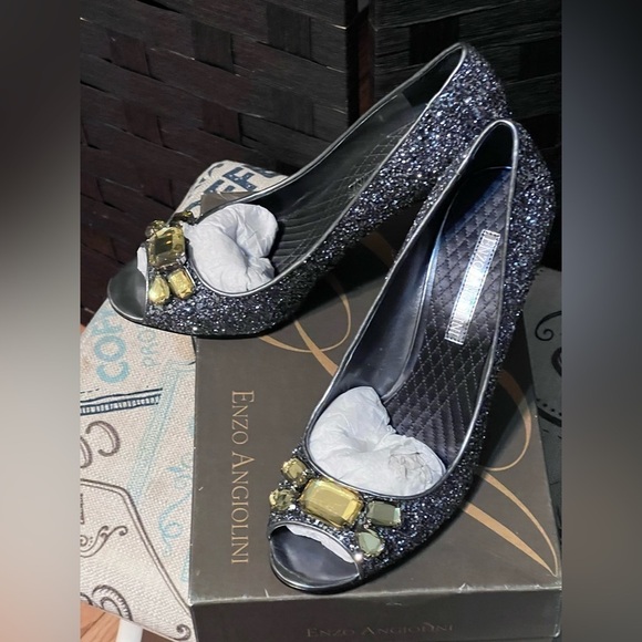 Enzo ANGIOLINI GREY GLITTER Peep Toe Pump EAMAIDEN PEWTR W Gold Stone Sz 8.5 - Picture 5 of 8